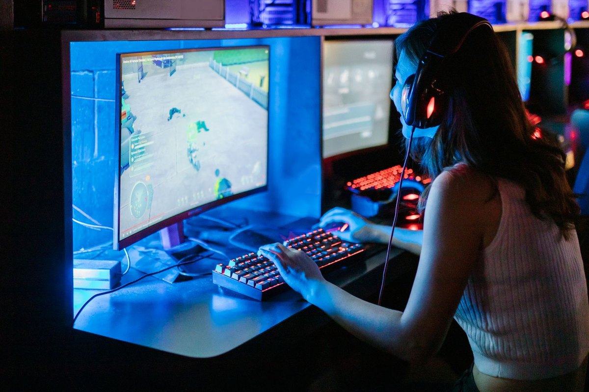 Computer club gaming stations